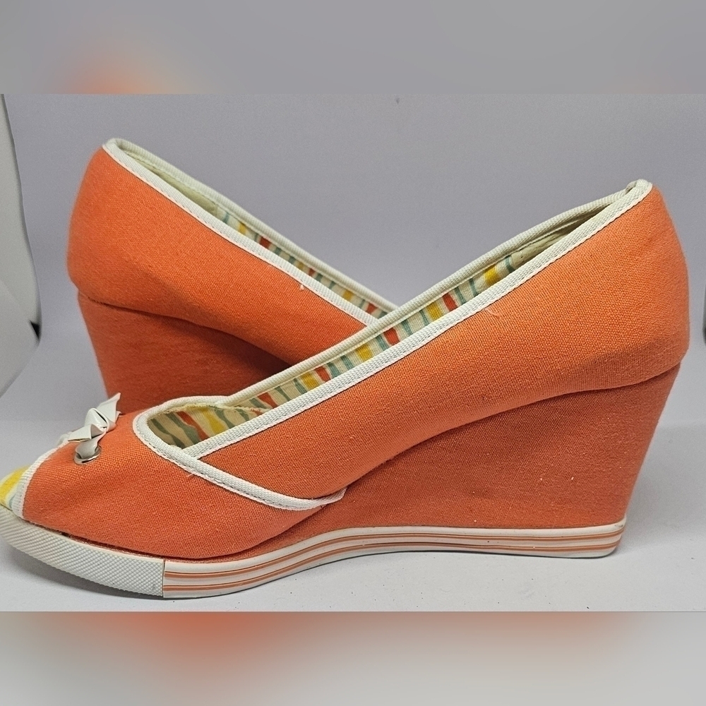 Joe Boxer Women's Orange Canvas Wedges Size 9 - Picture 8 of 11